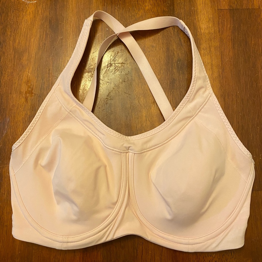 Athleta Prestige Glory Back 2.0 Sports Bra